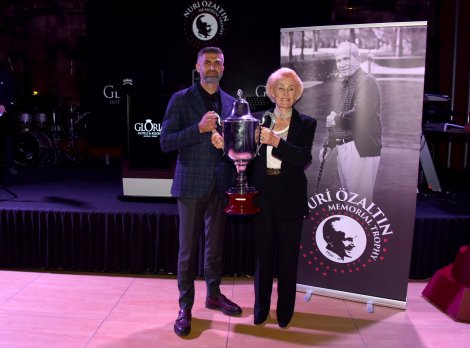 NURİ ÖZALTIN GOLF TURNUVASI ÖDÜLLERİ SAHİPLERİNİ BULDU